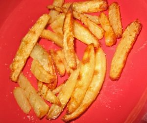 plate of french fries