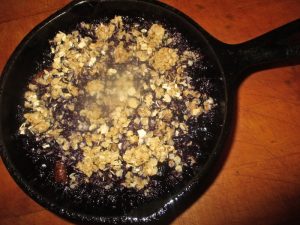 berry crumble